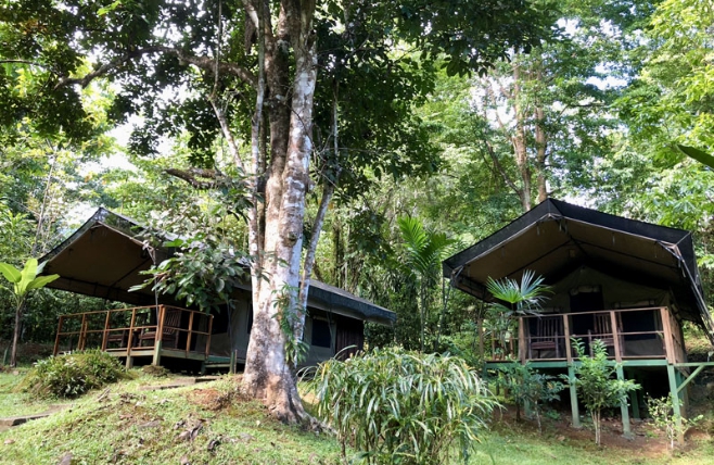 Rio Tica Safari Lodge - buitenkant tent3
