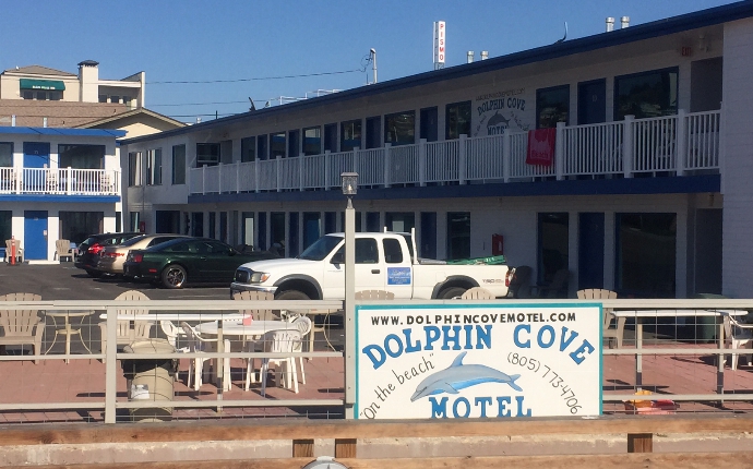 Dolphin Cove motel - voorkant 